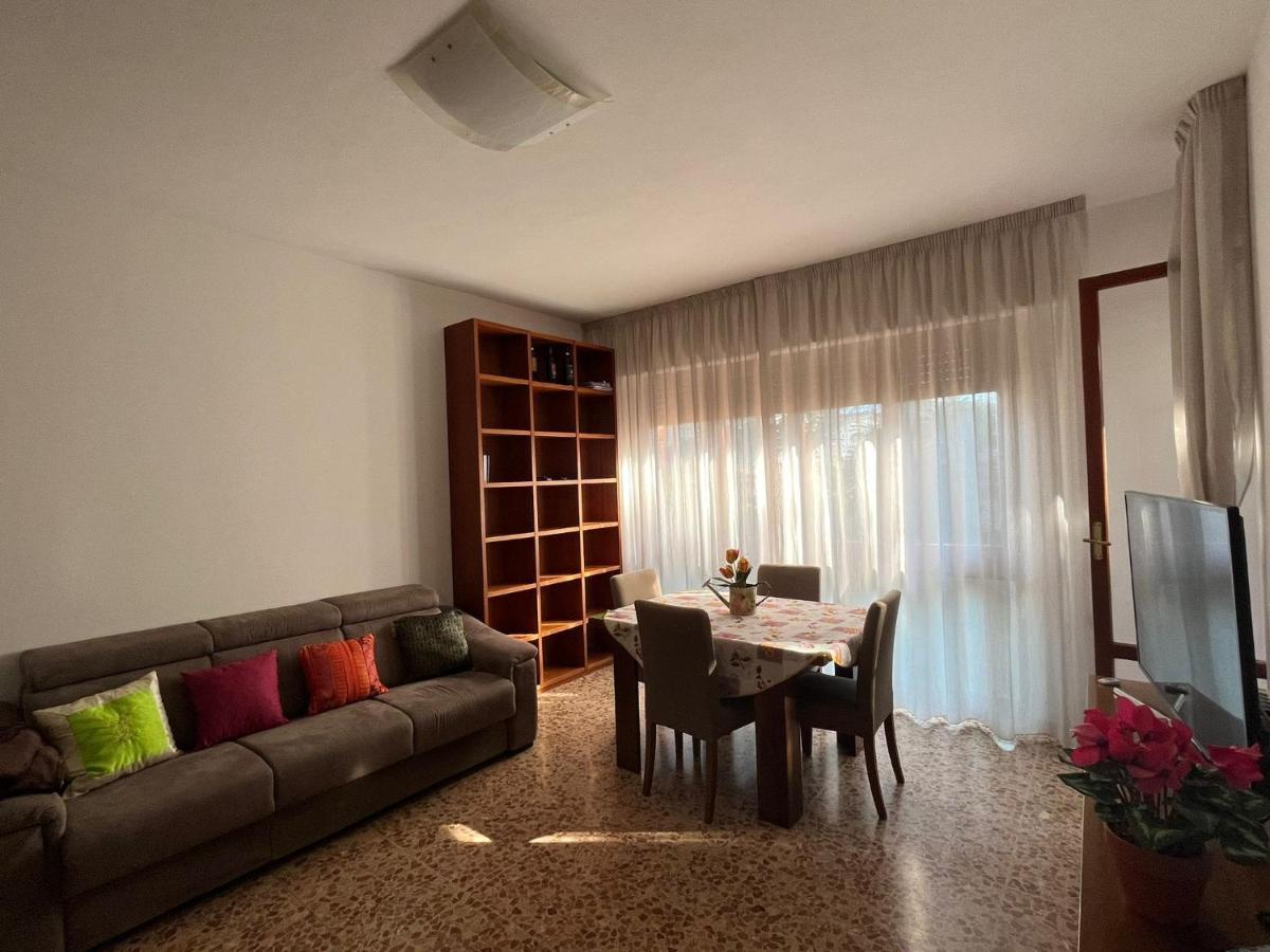 Apartamento Casa Alexander Marina di Massa Exterior foto